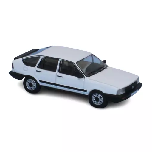 Voiture VK (Volkswagen) Passat B2 blanche PCX 870408 - HO 1/87