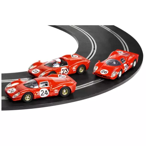 Set van 3 Ferrari's - Scalextric C4391A - I 1/32 - Analoog - Daytona 24 1967