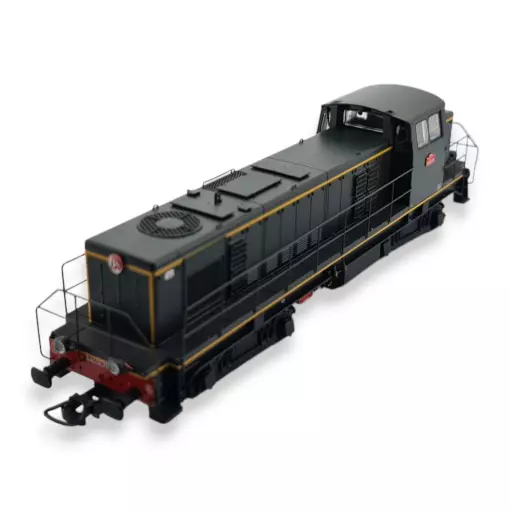 Diesel locomotive 040 DE 704 - Analog - R37 HO41104 SNCF - HO