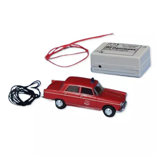 Peugeot 404 brandweerauto met zwaailicht - SAI 0909 - HO 1/87