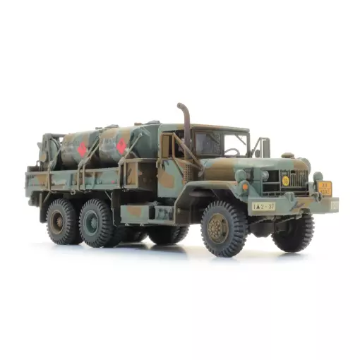 Tanker américain M813A1 MERDC - Artitec 6870705 - HO 1/87