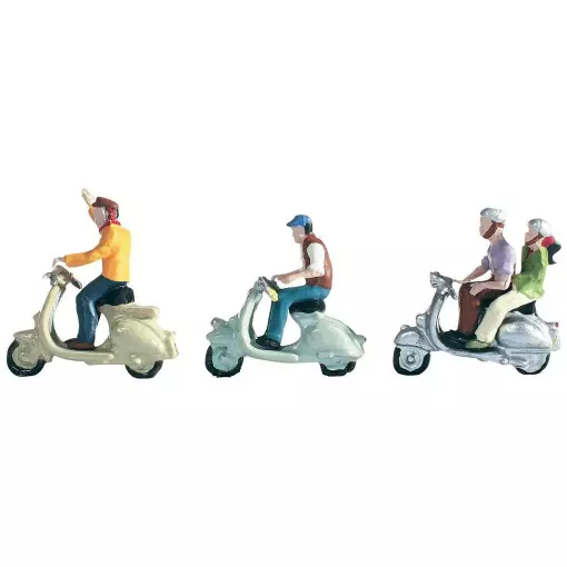 4 personnages + 3 scooters