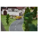 Autobús Volkswagen T1 Flower Power - 2.4GHz RTR - Carson 500504150 - 1/87